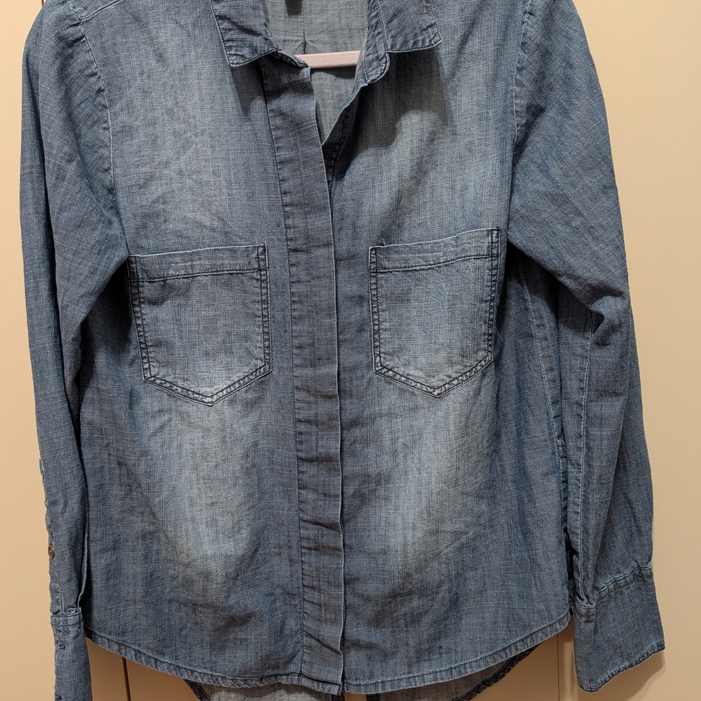 Elan Denim Style 100% Cotton Button Up Shirt